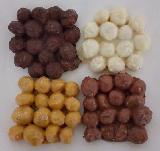 ザ・カハラのマカダミナッツチョコレートの写真