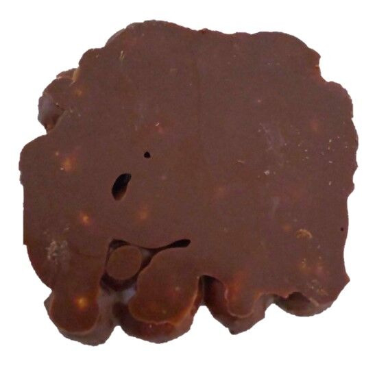 マカダミナッツチョコレート（ダーク）を裏から見た写真