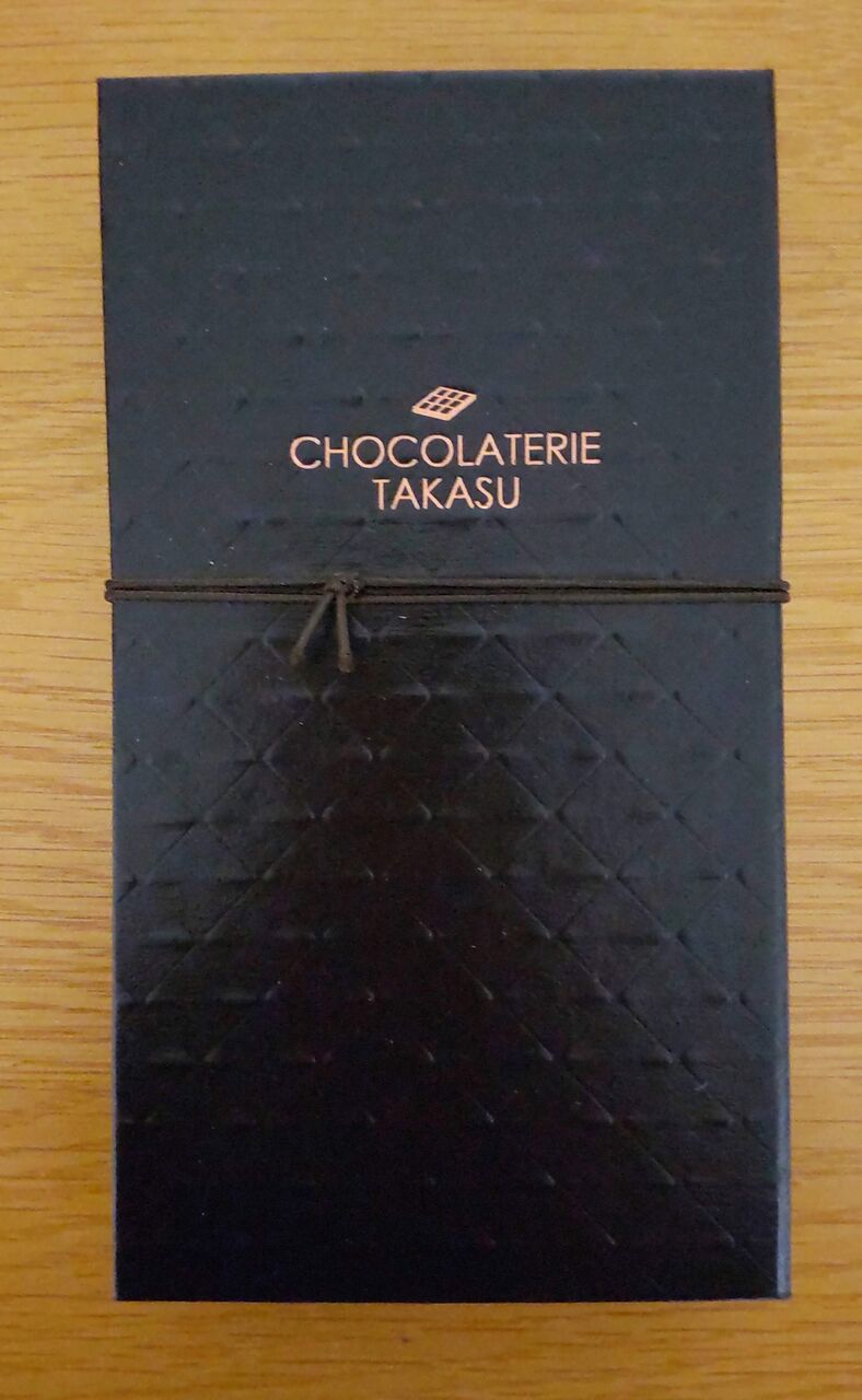 CHOCOLATERIE TAKASUのタブレットノワールの箱の写真