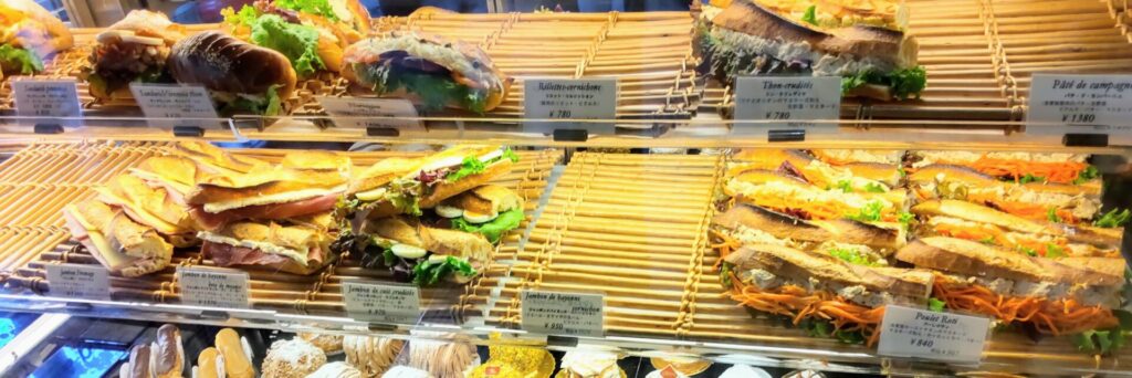 Brasserie VIRON（ブラッスリー・ヴィロン）丸の内店のサンドイッチ売り場の写真