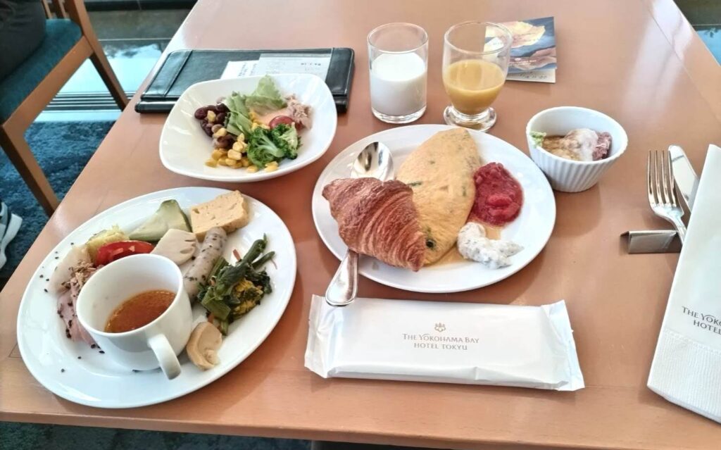 横浜ベイホテル東急の朝食ブッフェで食べた料理の写真