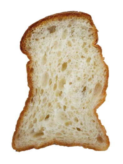 ジュウニブン食パンをカットした写真